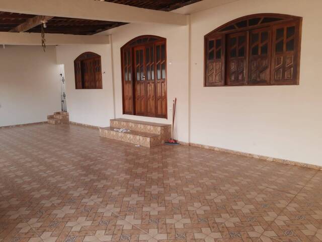 #1320 - Casa para Venda em Belém - PA - 2