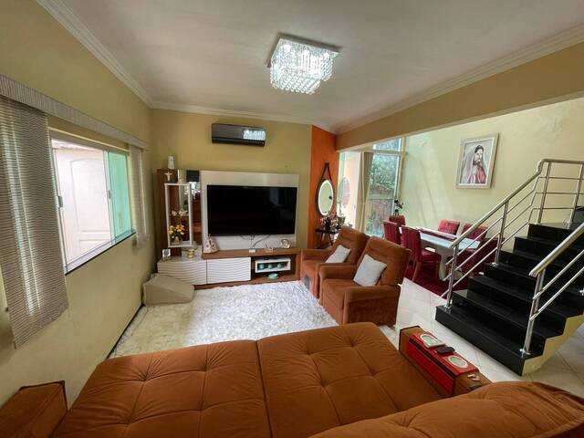 #1566 - Casa para Venda em Belém - PA