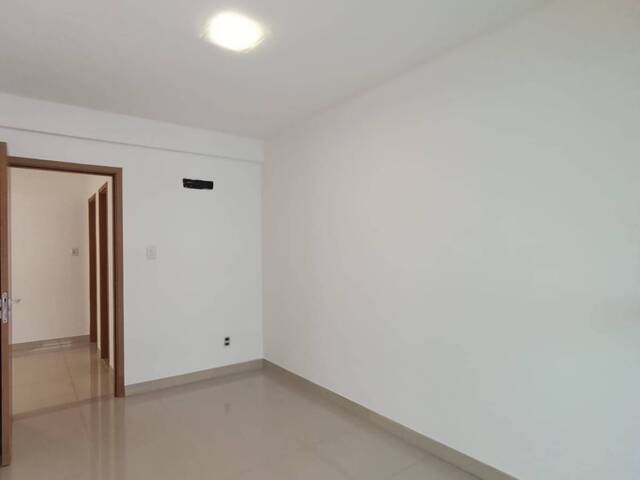 Apartamento para Venda em Belém - 4