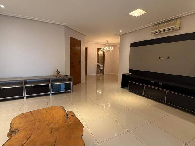 Apartamento para Venda em Belém - 4