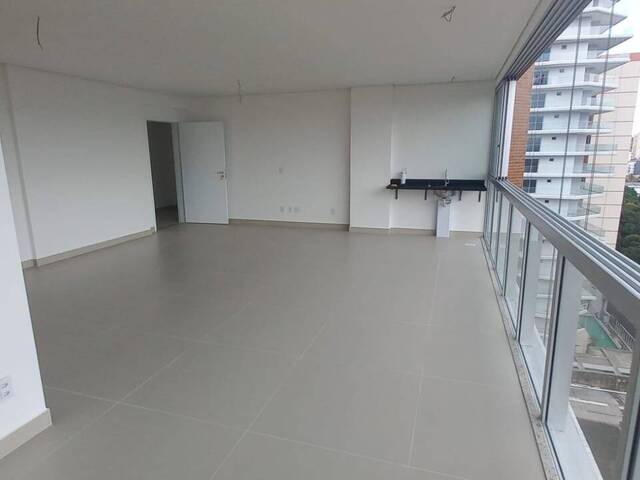 Apartamento para Venda em Belém - 2