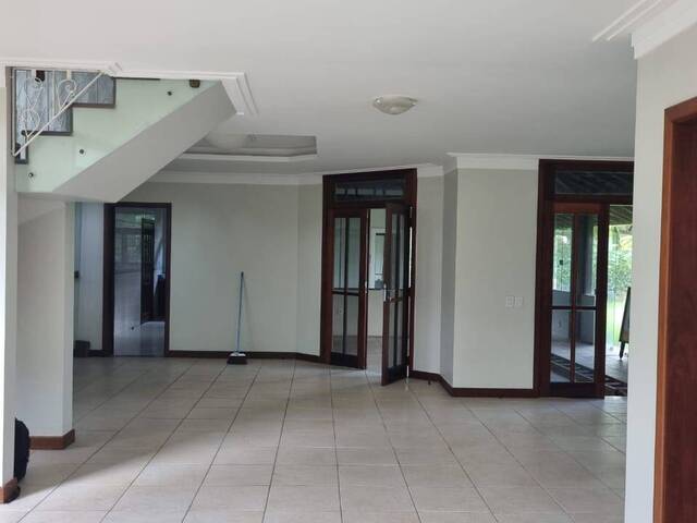 Venda em Val-de-Cães - Belém
